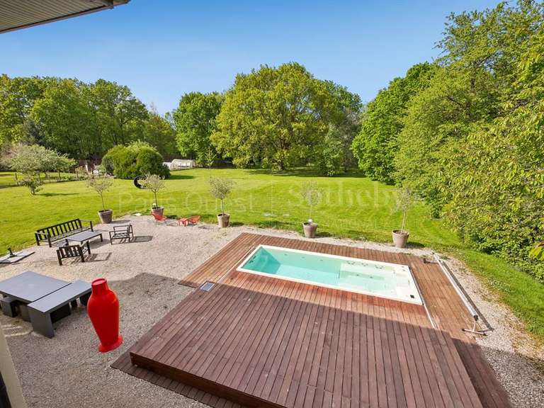 Maison Saint-Rémy-l'Honoré - 3 chambres - 183m²