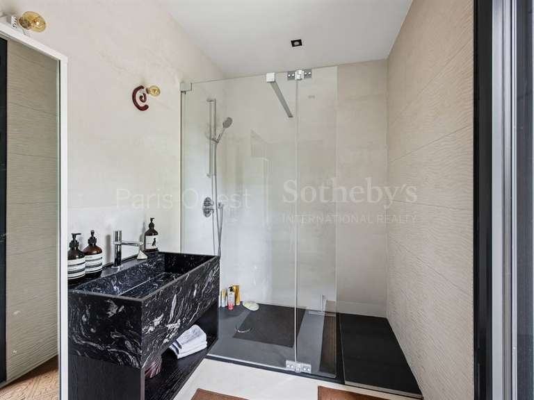 Maison Saint-Rémy-l'Honoré - 3 chambres - 183m²
