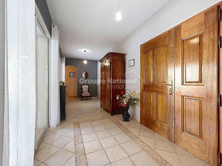 Maison Saint-Restitut - 7 chambres - 400m²
