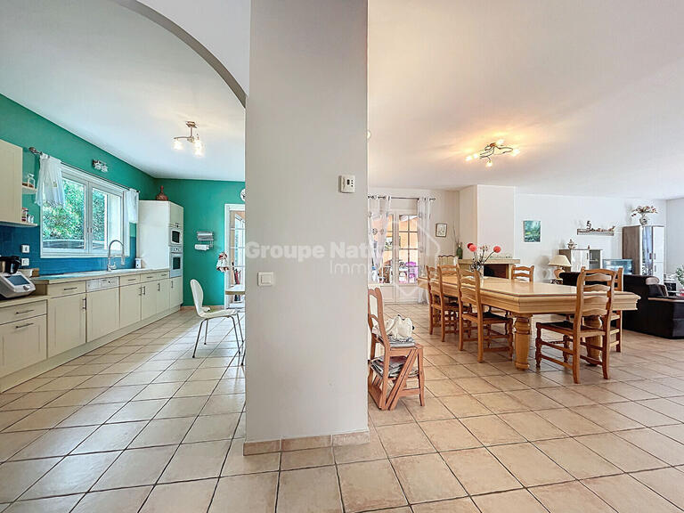 Maison Saint-Restitut - 7 chambres - 400m²