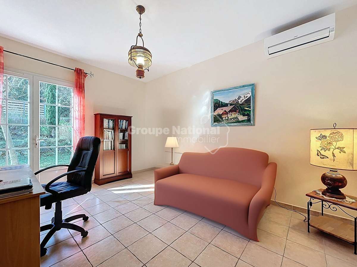 House Saint-Restitut