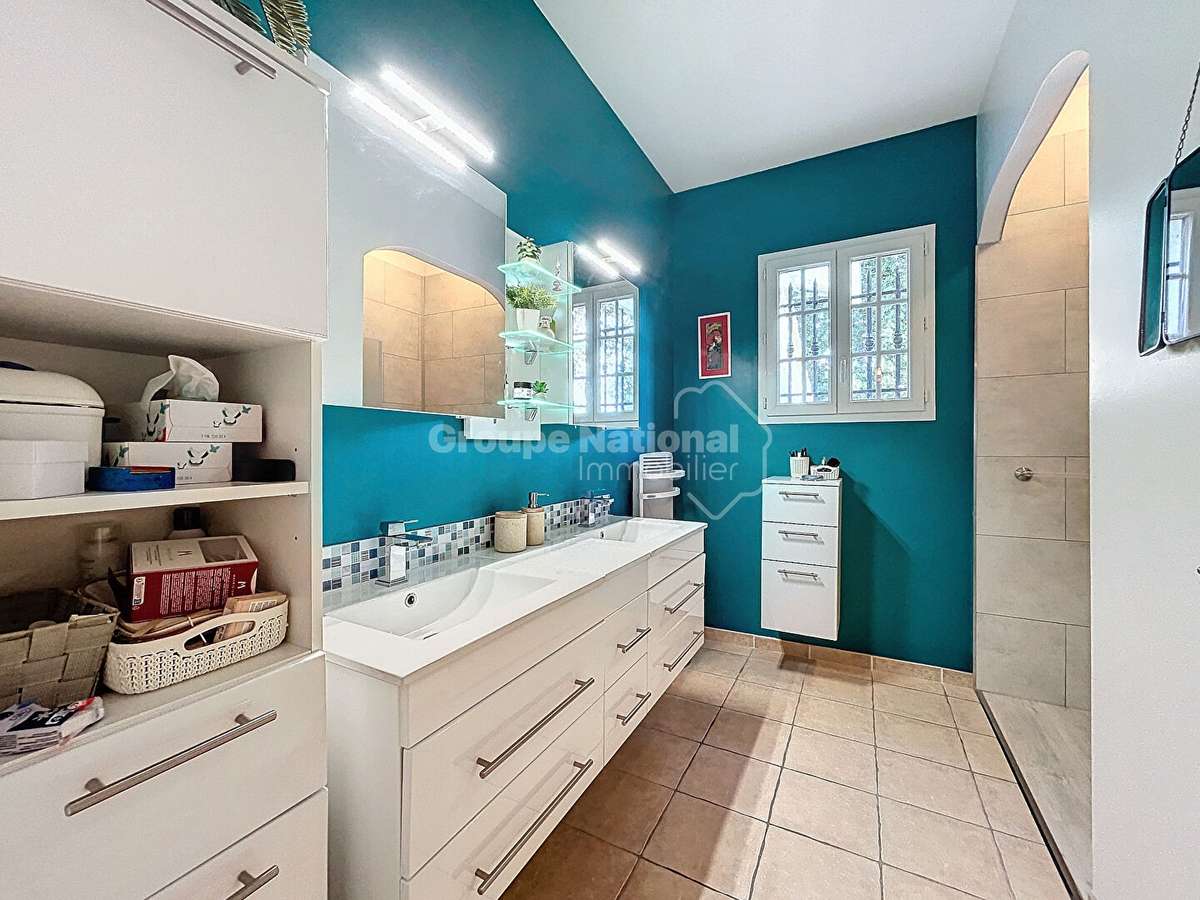 Maison Saint-Restitut