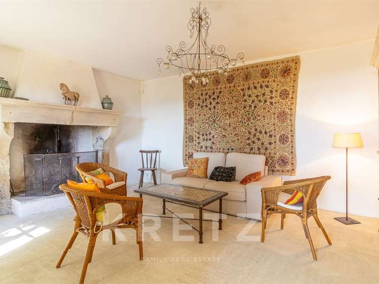 Maison Saint-Restitut - 7 chambres - 431m²