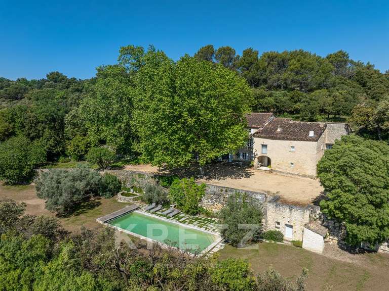 Maison Saint-Restitut - 7 chambres - 431m²