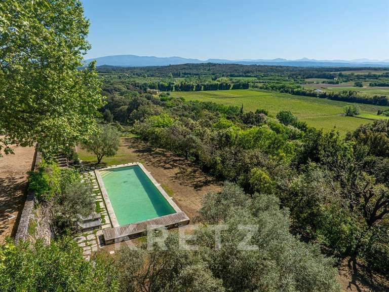 Maison Saint-Restitut - 7 chambres - 431m²