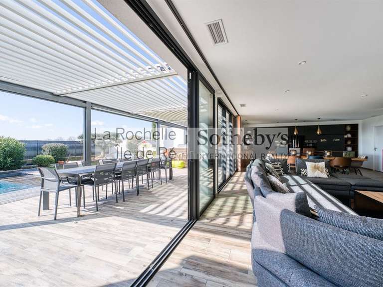 House Saint-Rogatien - 4 bedrooms - 193m²