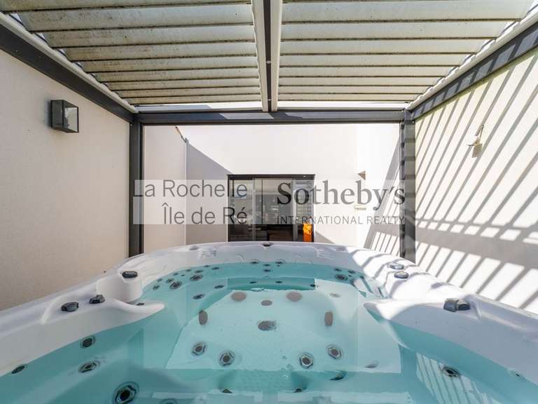House Saint-Rogatien - 4 bedrooms - 193m²