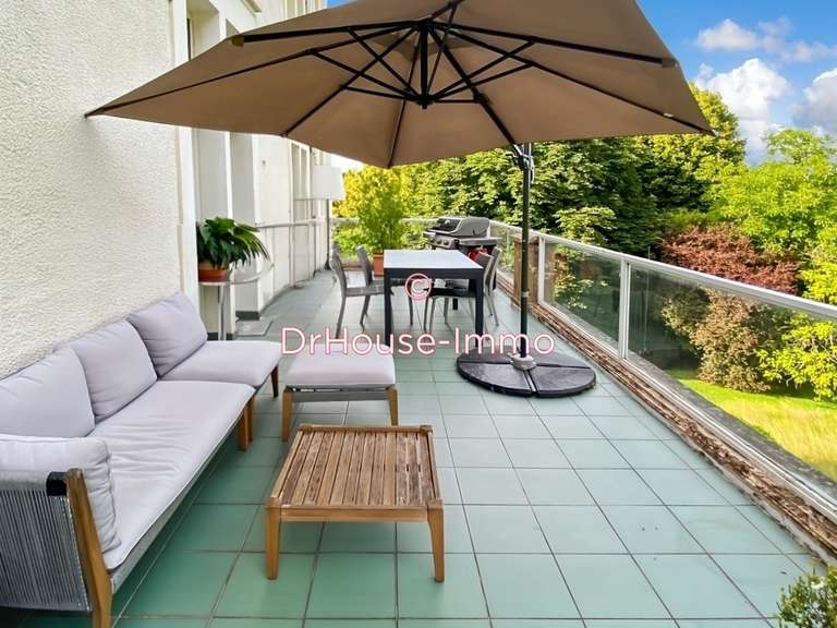 Appartement Saint-Romain-au-Mont-d'Or - 3 chambres - 118m²