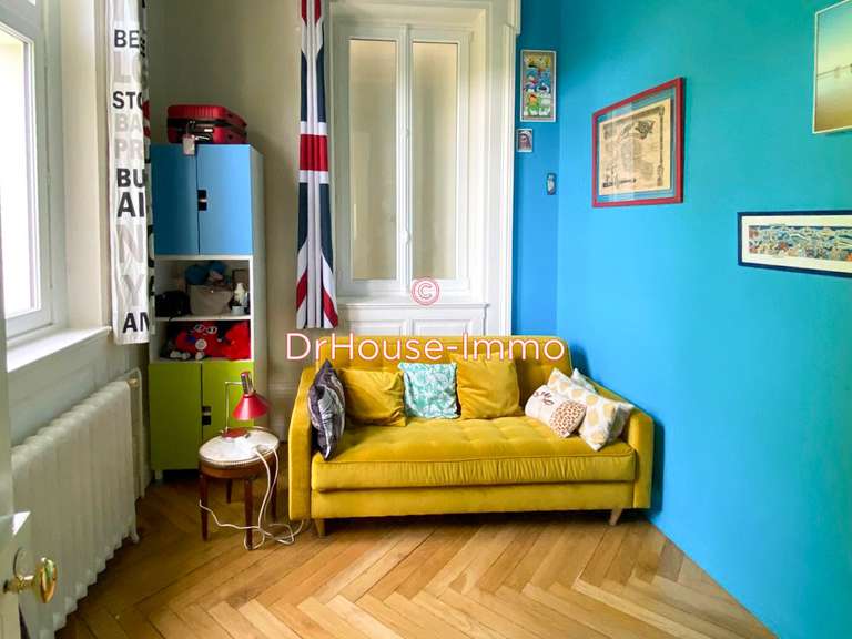 Appartement Saint-Romain-au-Mont-d'Or - 3 chambres - 118m²