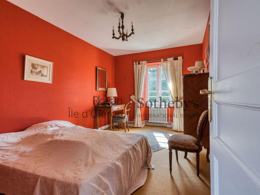 House Saint-Romain-de-Benet