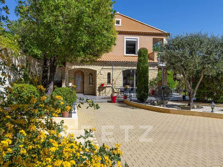 House Saint-Romain-en-Viennois - 4 bedrooms - 200m²