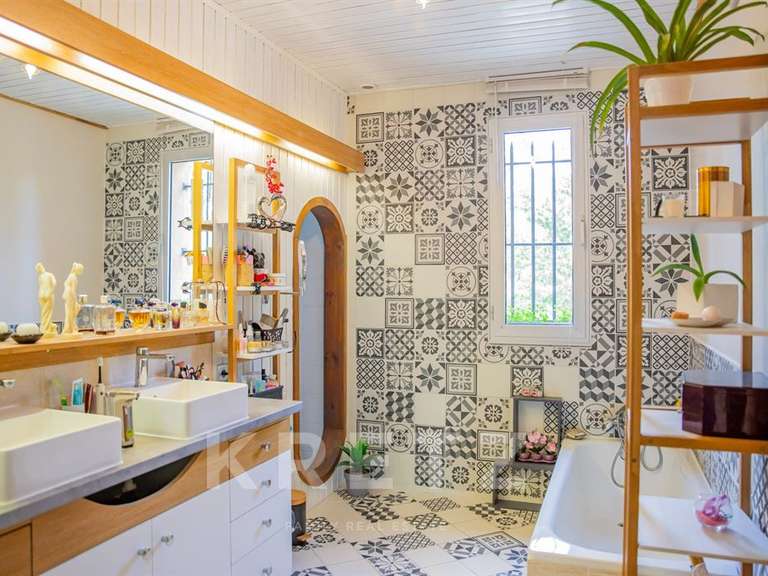 Maison Saint-Romain-en-Viennois - 4 chambres - 200m²