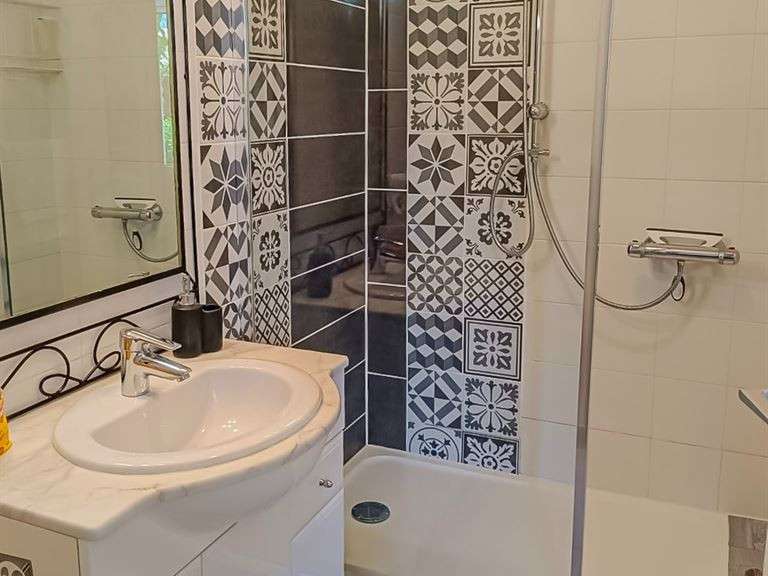 Maison Saint-Romain-en-Viennois - 4 chambres - 200m²