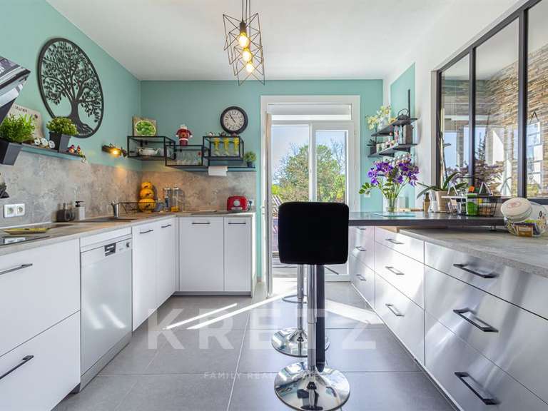 House Saint-Romain-en-Viennois - 4 bedrooms - 200m²