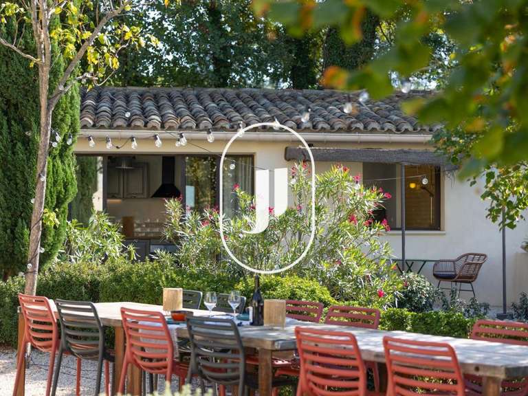 Maison Saint-Roman-de-Malegarde - 7 chambres - 300m²