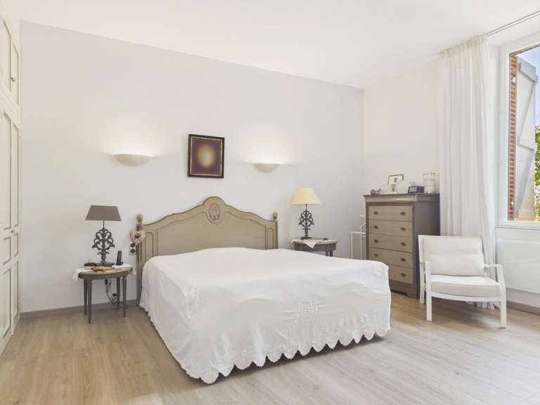 Propriété Saint-Sardos - 5 chambres - 280m²