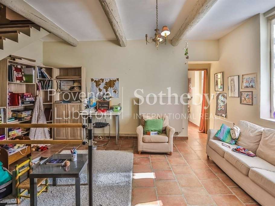 House Saint-Saturnin-lès-Apt