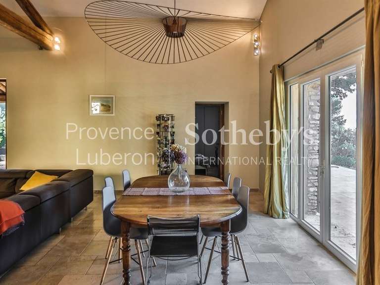 House Saint-Saturnin-lès-Apt - 7 bedrooms - 500m²