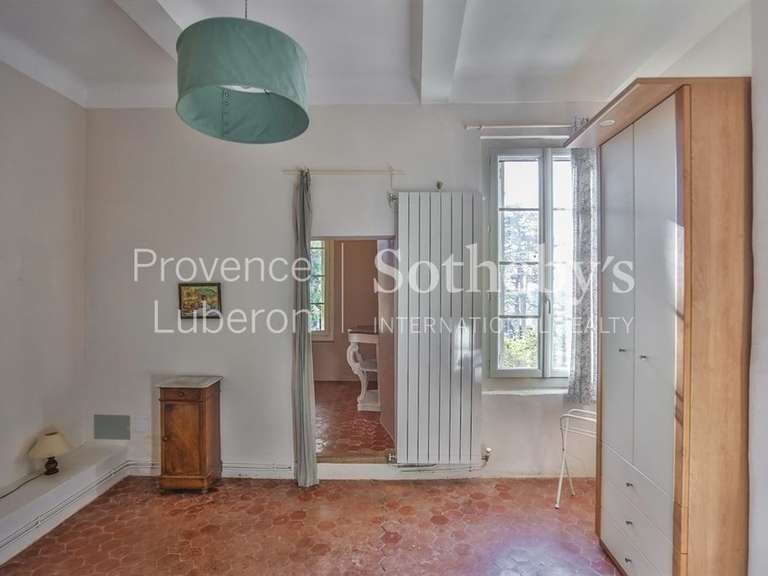 Maison Saint-Saturnin-lès-Apt - 7 chambres - 500m²