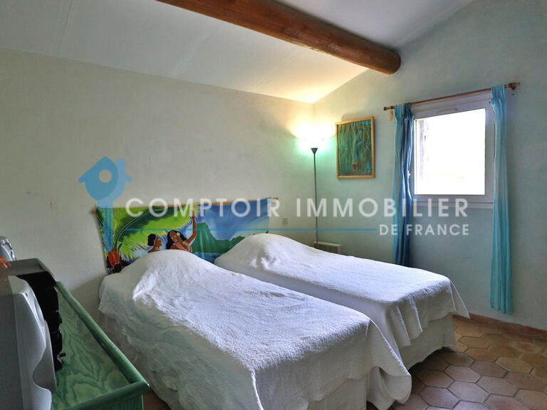 Maison Saint-Saturnin-lès-Apt - 4 chambres - 188m²