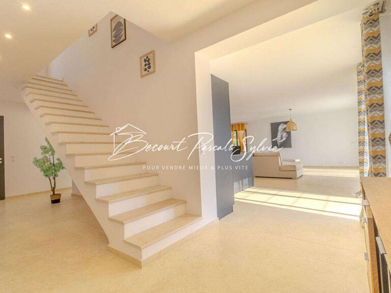 Maison Saint-Saturnin-lès-Apt - 5 chambres
