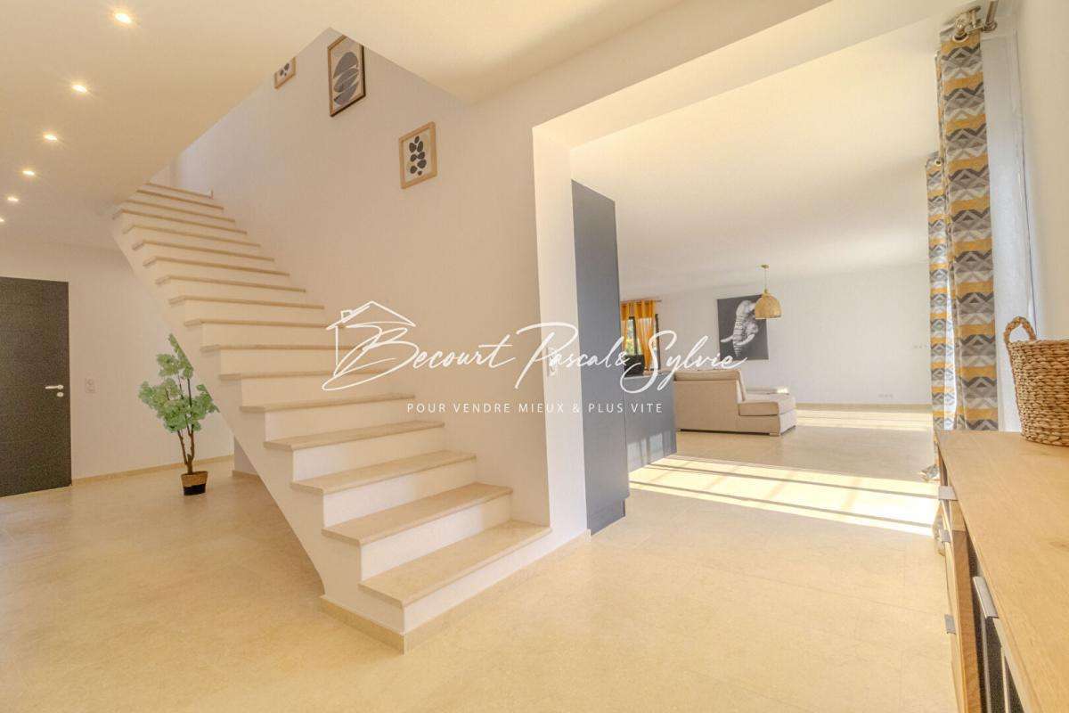 Maison Saint-Saturnin-lès-Apt