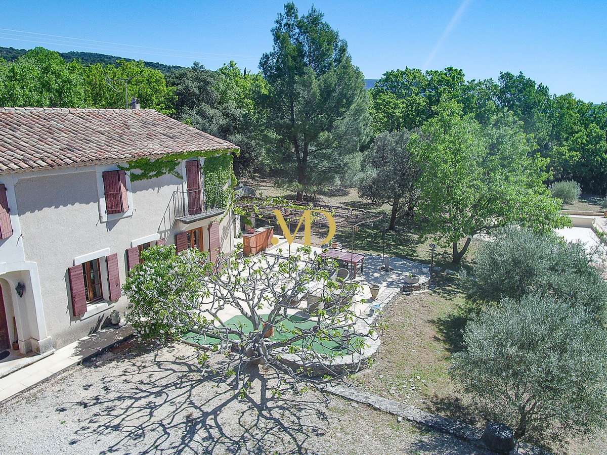 House Saint-Saturnin-lès-Apt