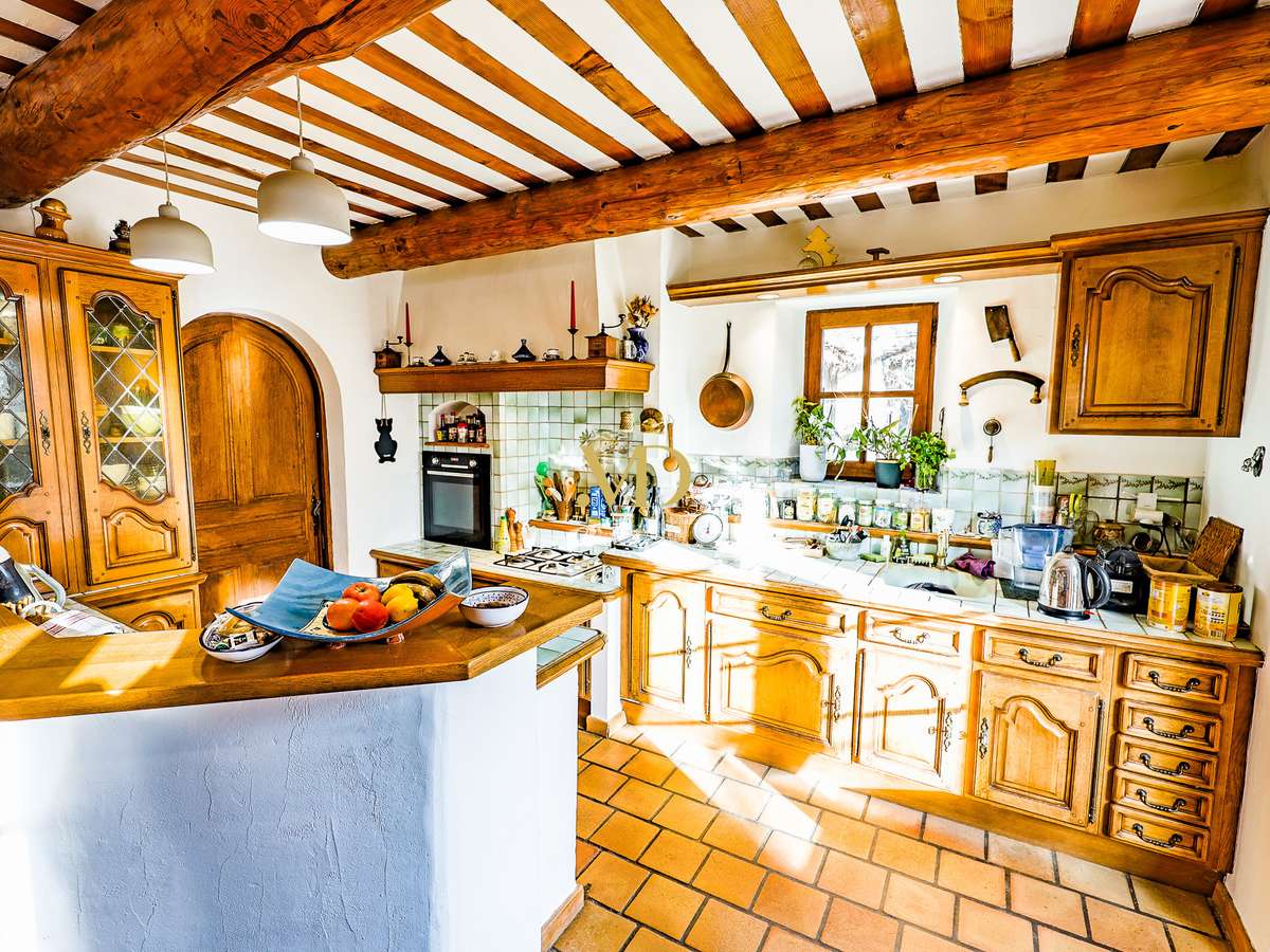 House Saint-Saturnin-lès-Apt