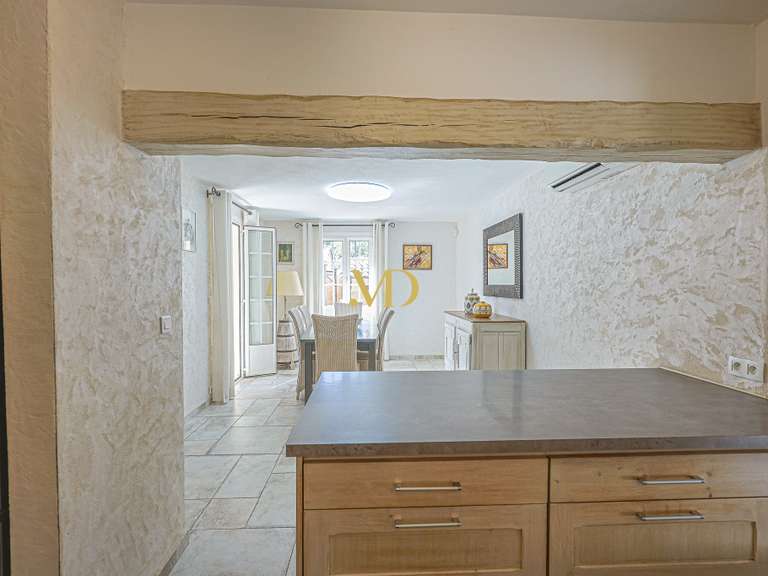 House Saint-Saturnin-lès-Apt - 3 bedrooms - 119m²