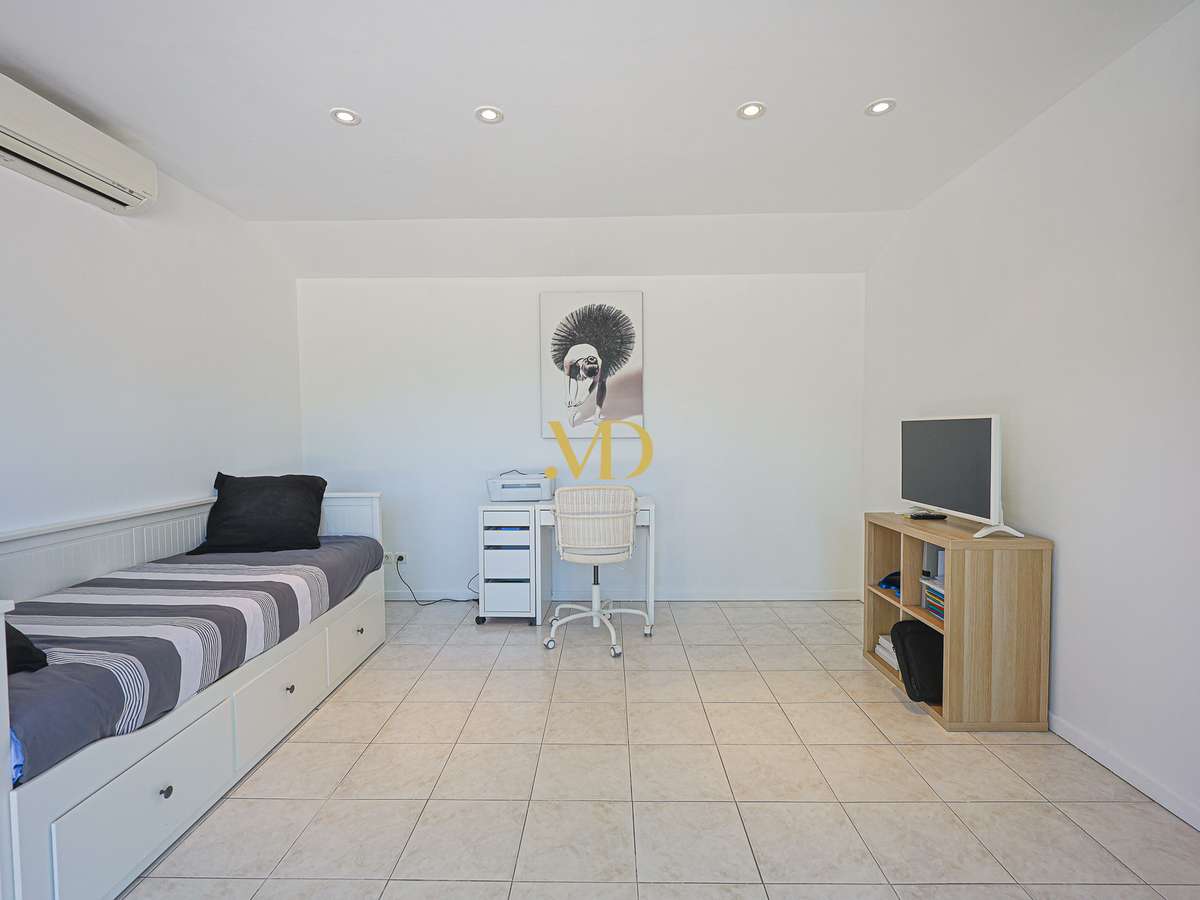 House Saint-Saturnin-lès-Apt