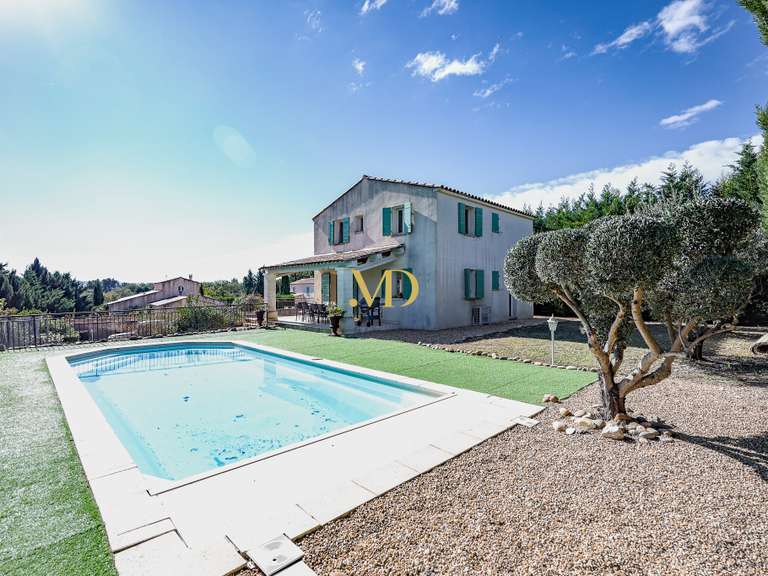 House Saint-Saturnin-lès-Apt - 4 bedrooms - 105m²