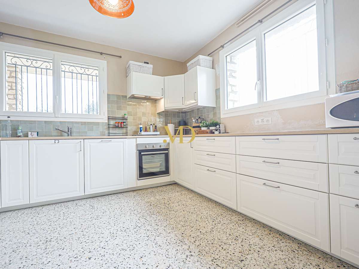 House Saint-Saturnin-lès-Apt