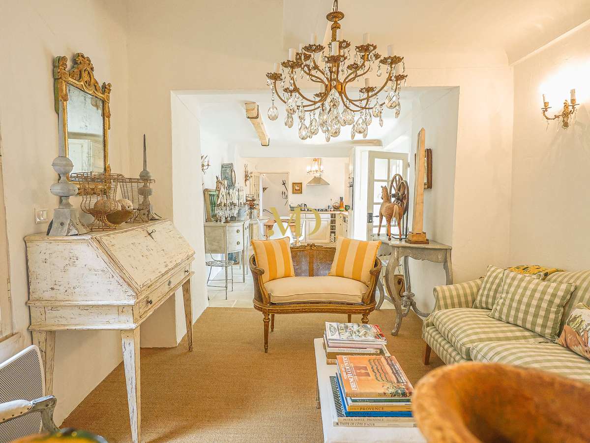 House Saint-Saturnin-lès-Apt