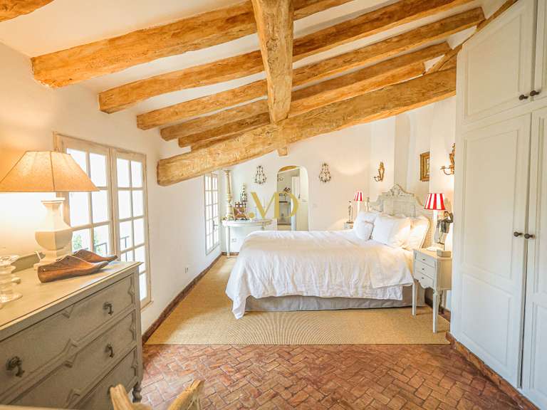 House Saint-Saturnin-lès-Apt - 3 bedrooms - 115m²