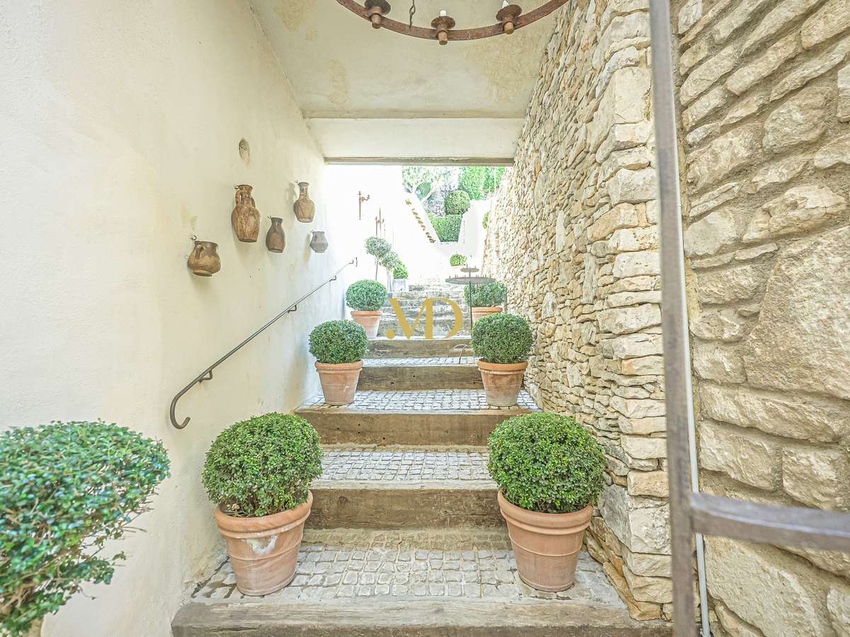 House Saint-Saturnin-lès-Apt