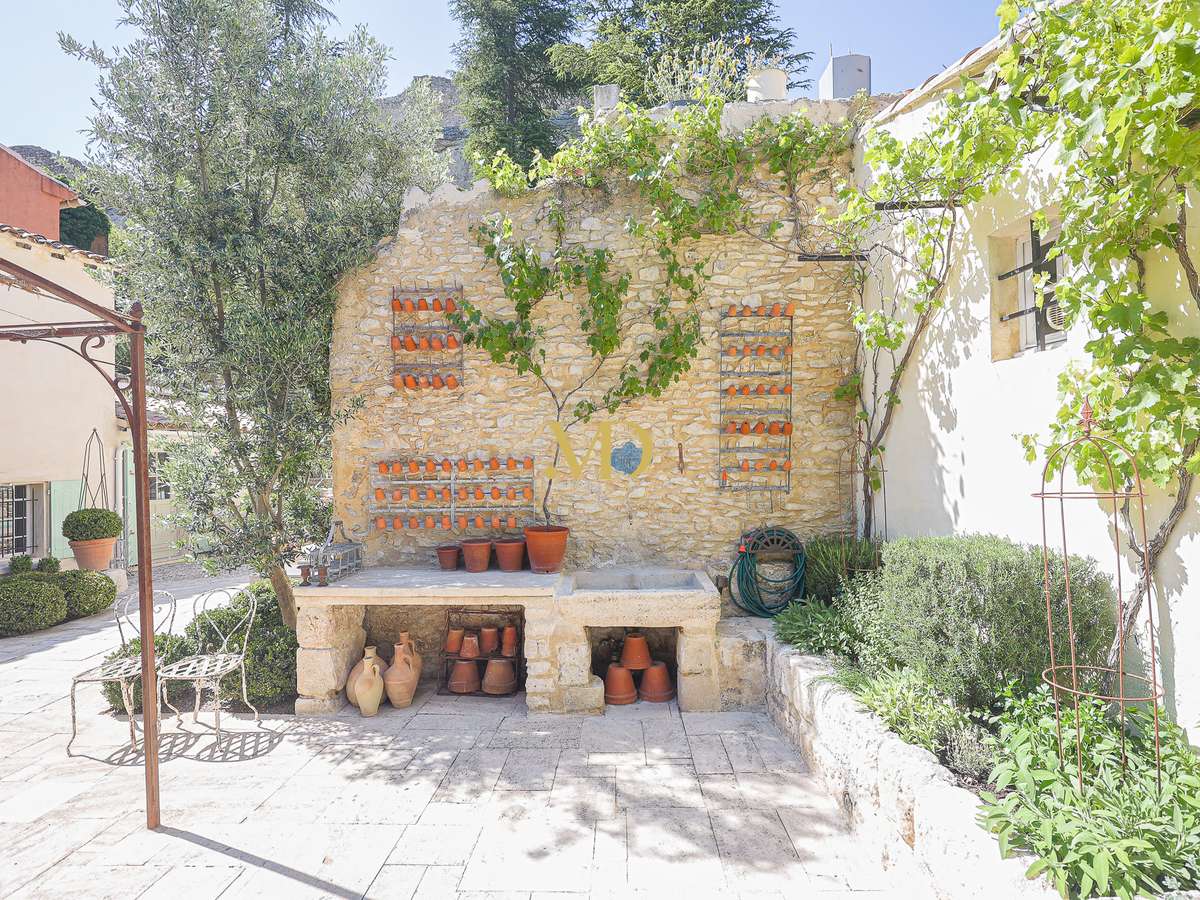 House Saint-Saturnin-lès-Apt