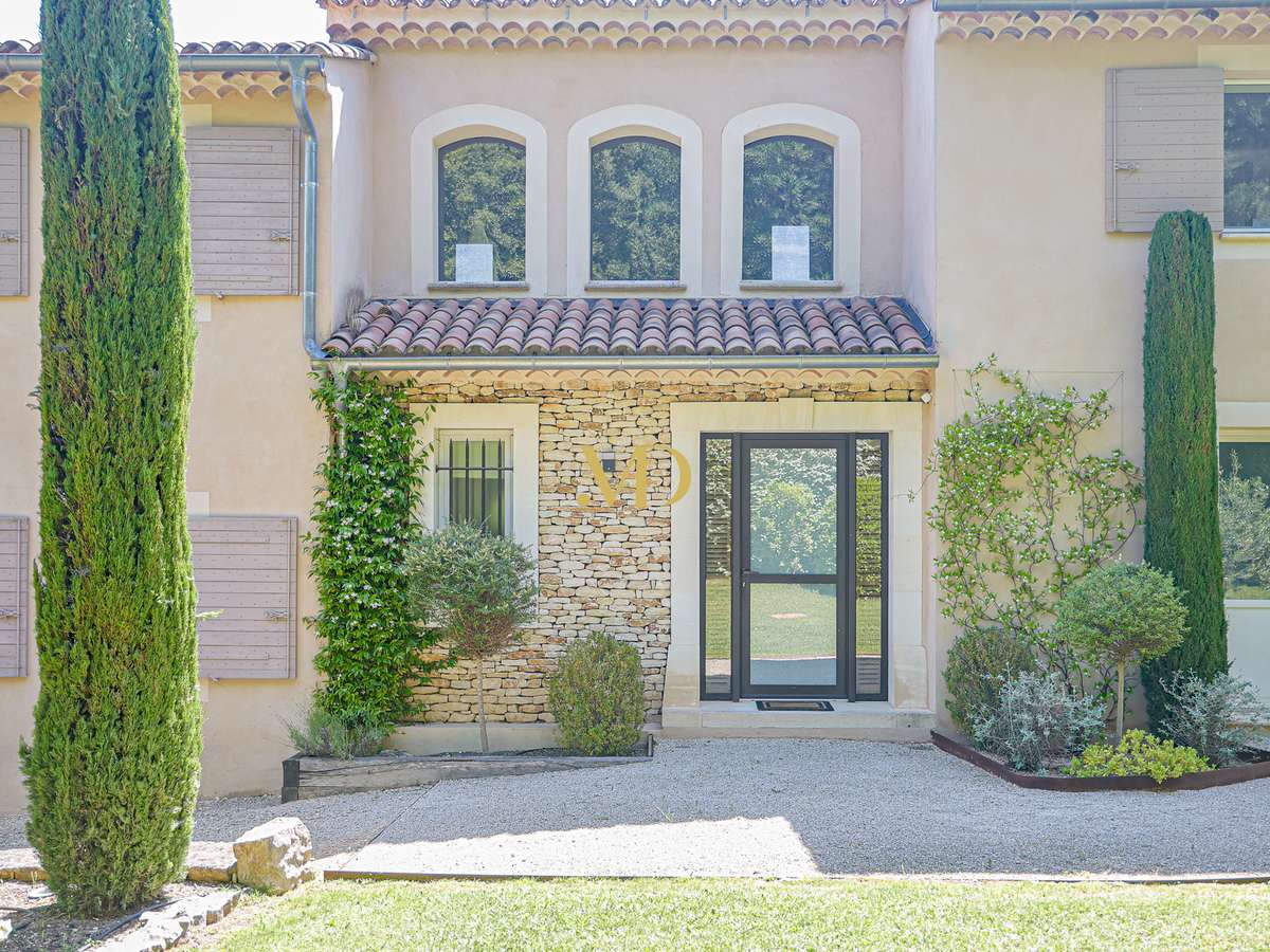 House Saint-Saturnin-lès-Apt