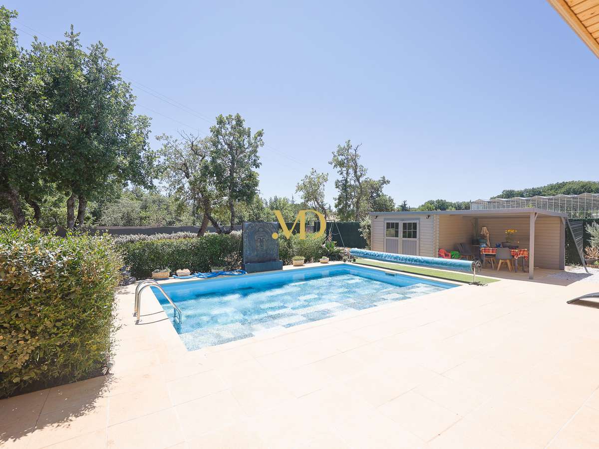 House Saint-Saturnin-lès-Apt