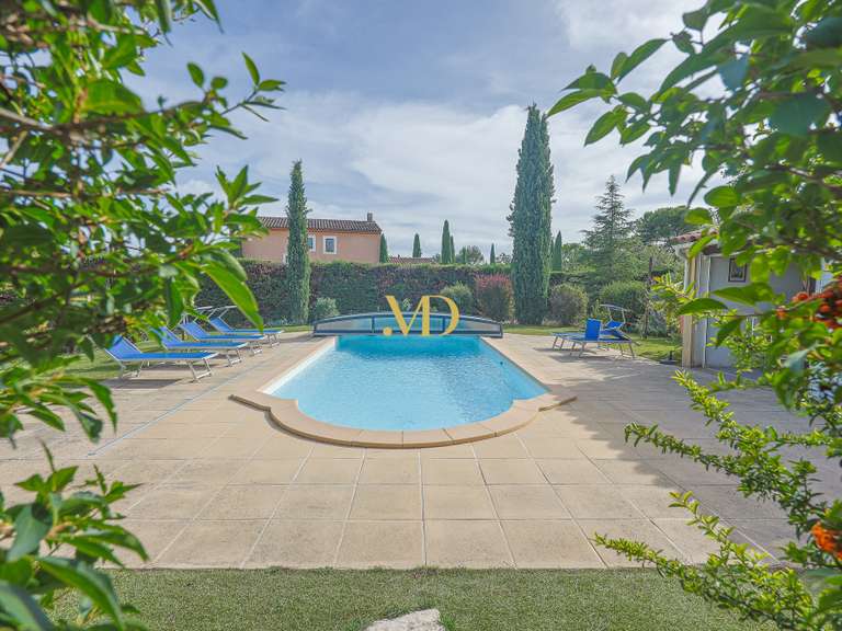 House Saint-Saturnin-lès-Apt - 5 bedrooms - 252m²