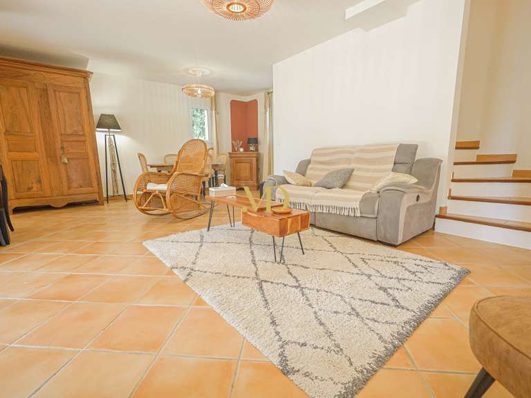 House Saint-Saturnin-lès-Apt - 3 bedrooms - 126m²