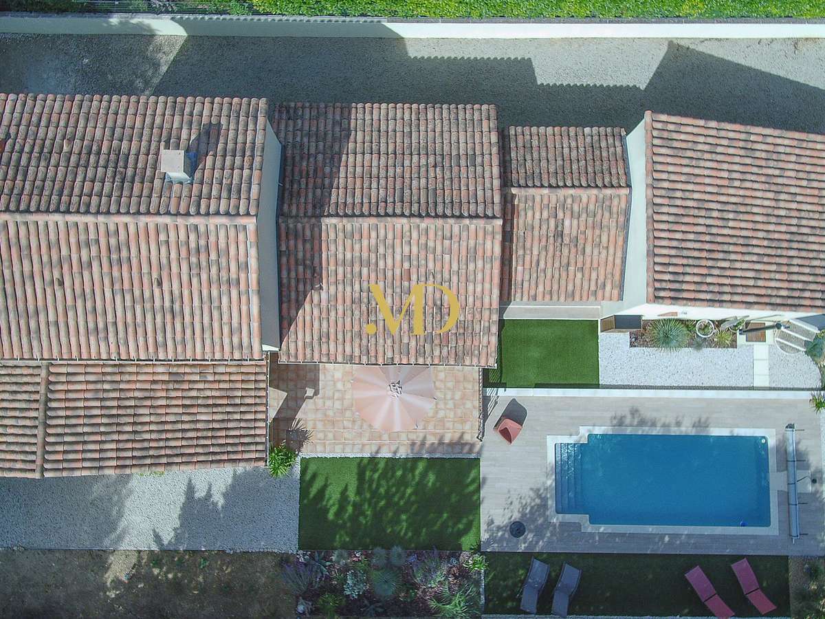 House Saint-Saturnin-lès-Apt