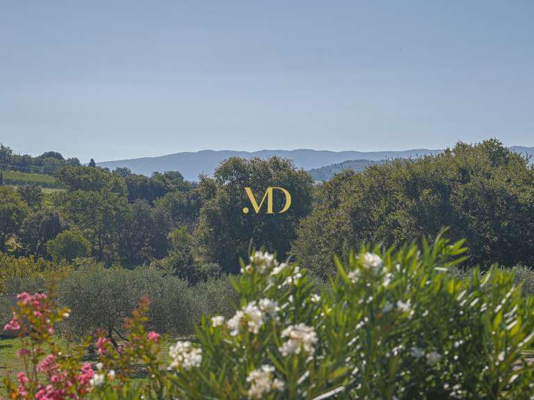 House Saint-Saturnin-lès-Apt - 6 bedrooms - 260m²