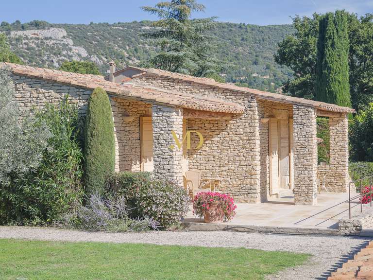 House Saint-Saturnin-lès-Apt - 6 bedrooms - 260m²