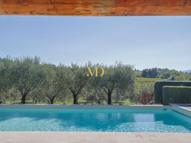 House Saint-Saturnin-lès-Apt - 6 bedrooms - 260m²