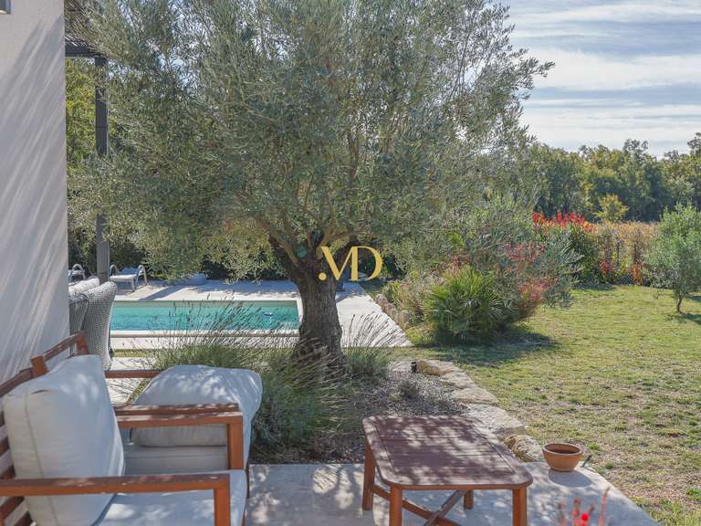 House Saint-Saturnin-lès-Apt - 3 bedrooms - 98m²