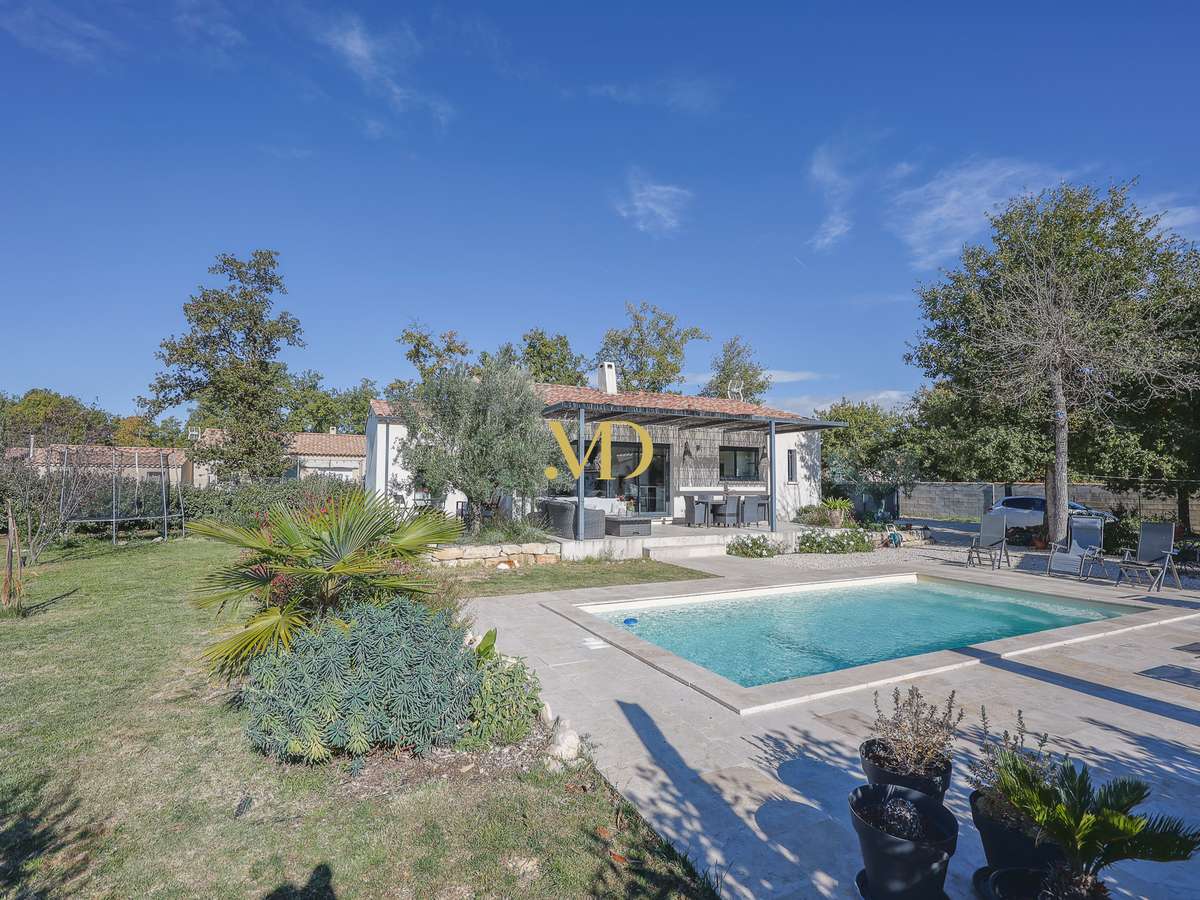 House Saint-Saturnin-lès-Apt