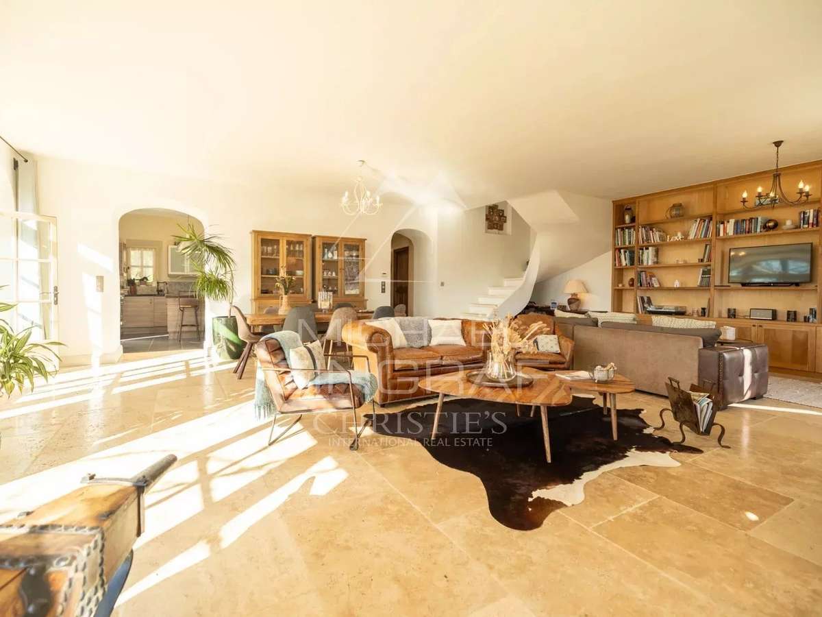 Maison Saint-Saturnin-lès-Apt