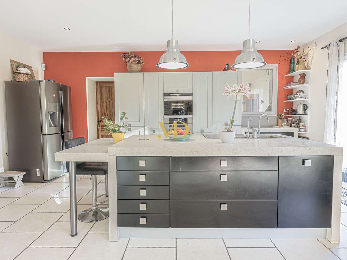 House Saint-Saturnin-lès-Apt