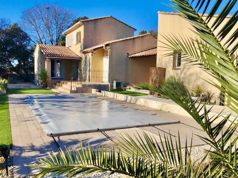 Maison Saint-Saturnin-lès-Apt - 3 chambres