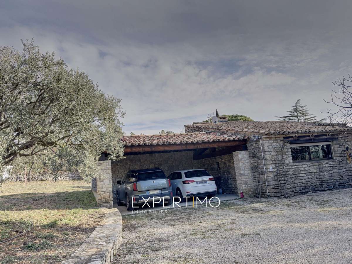 Maison Saint-Saturnin-lès-Apt